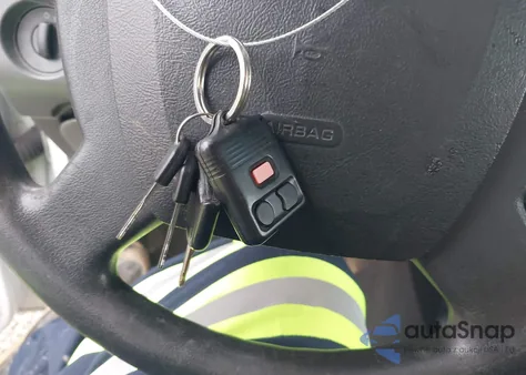 2007 Ford Ranger Sport/Stx/Xl/Xlt from USA, damaged, VIN 1FTYR14U77PA92995